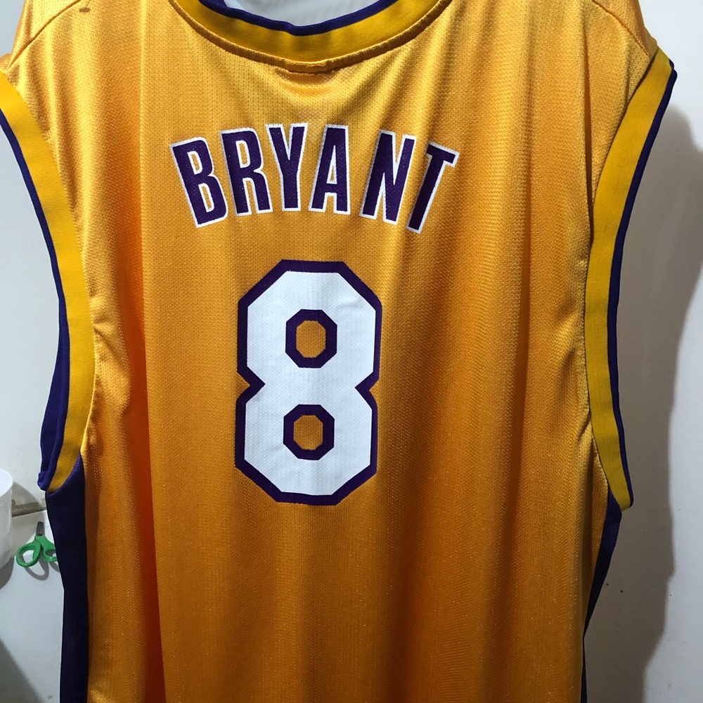 Kobe Bryant #8 lakers jersey !